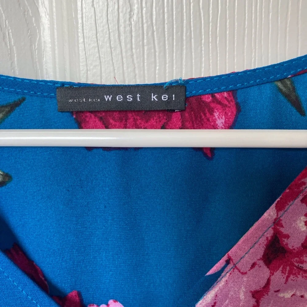 Floral West Kei blouse - Picture 5 of 6